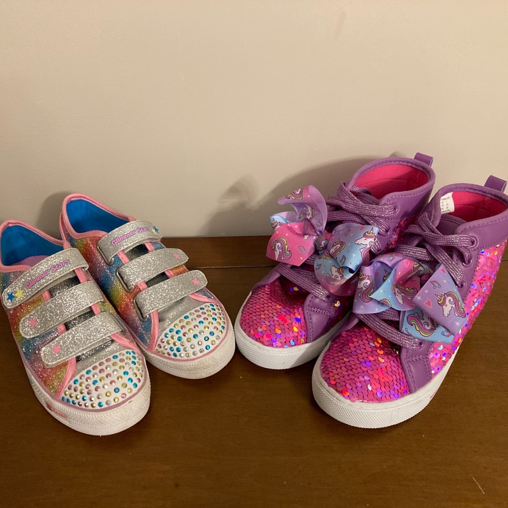 Sneakers
